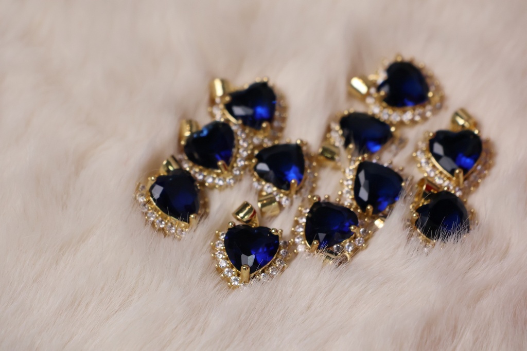 Dije de Corazon con Zirconia Azul - Goldfilled 